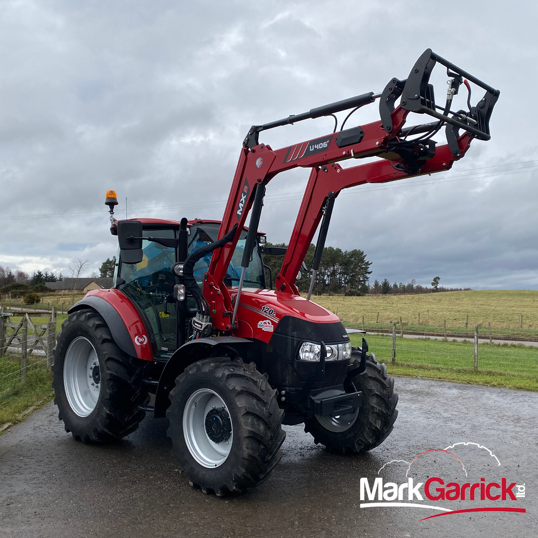 Case IH Farmall 120C