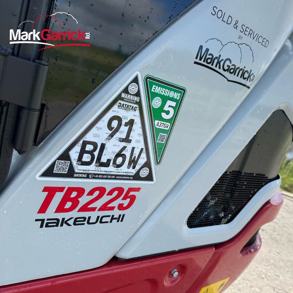Used Takeuchi TB225 Compact Digger